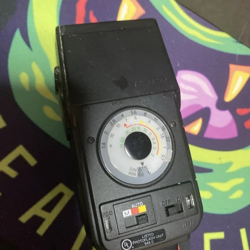 Minolta Auto 132X Electro Flash Camera A1